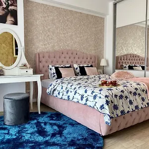  Apartament Mall România